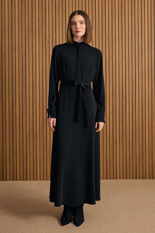 Hakim Yaka Dökümlü Elbise - 3