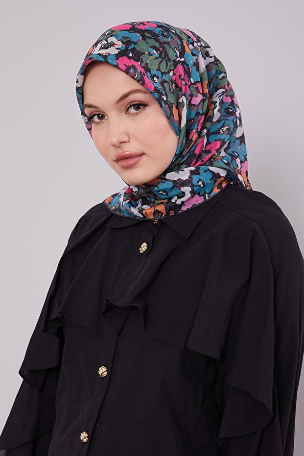 وشاح ناعم بنمط البرسيم الأسود - 1