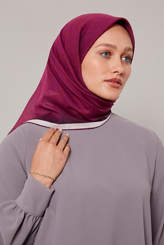 Violet Batik Pattern Cotton Scarf - 1