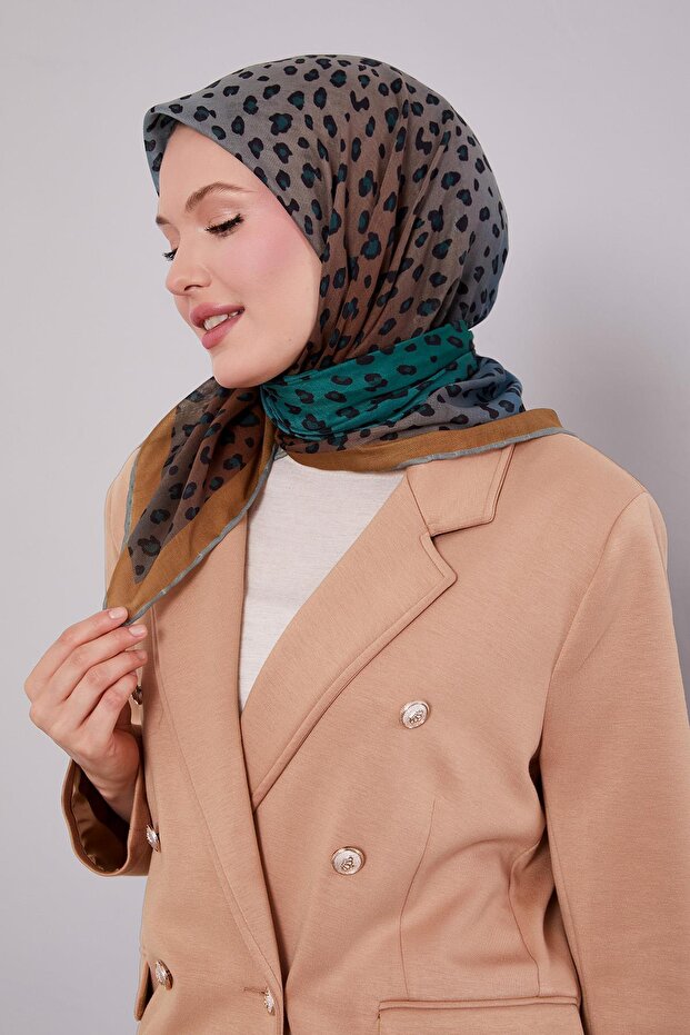 Oil Green Leopard Pattern Soft Scarf - 2
