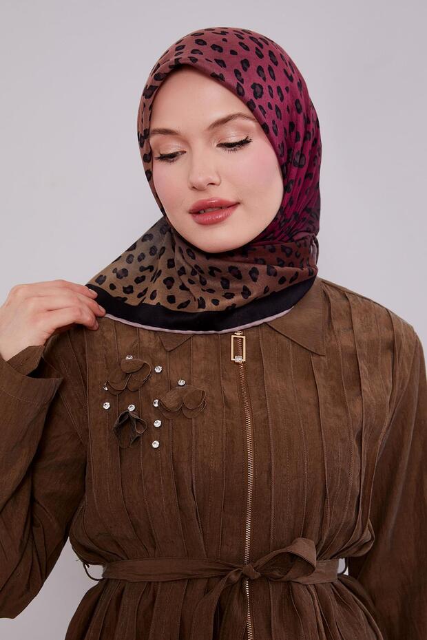 Black-Green Leopard Pattern Soft Scarf - 3