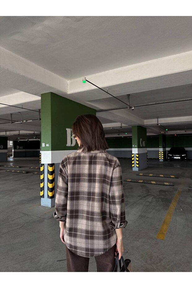 KADIN EKOSE DESENLİ OVERSİZE UZUN KOLLU GÖMLEK - 7