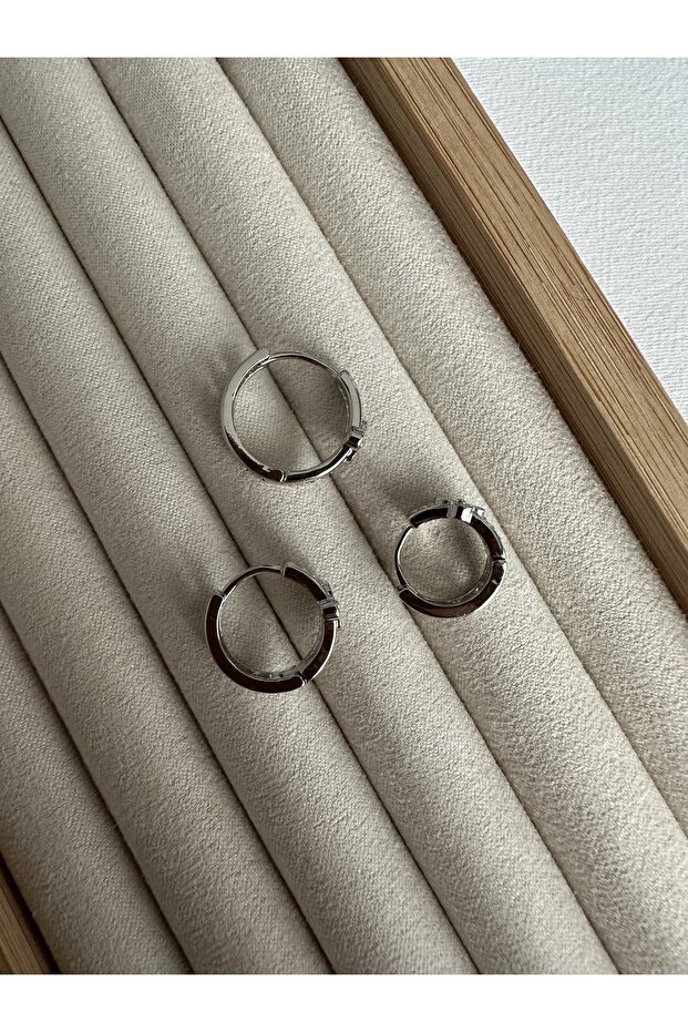 طقم أقراط من الفضة مكون من 3 قطع - 2