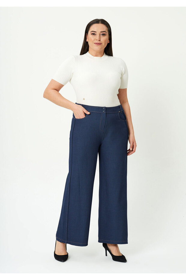 Wide-Leg Denim Pants with Seam Detail and Pockets in Large Size