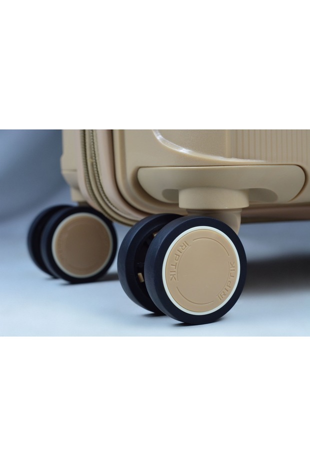 طقم حقائب سفر 4 قطع - 7