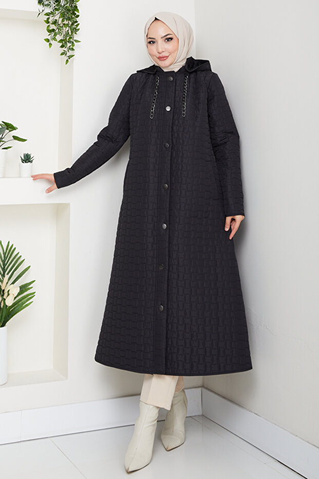 Women's Chain Detailed Hooded Quilted Coat