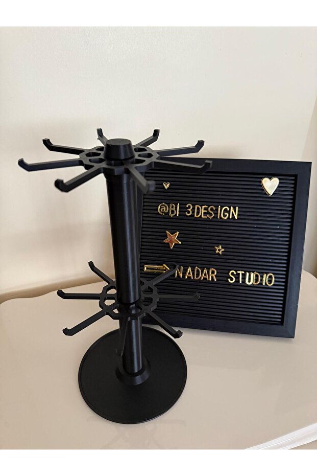 Keychain Stand Movable - 3