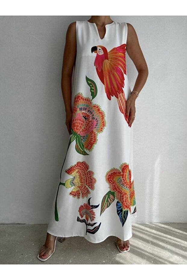 The Parrot-Dise Found Dress