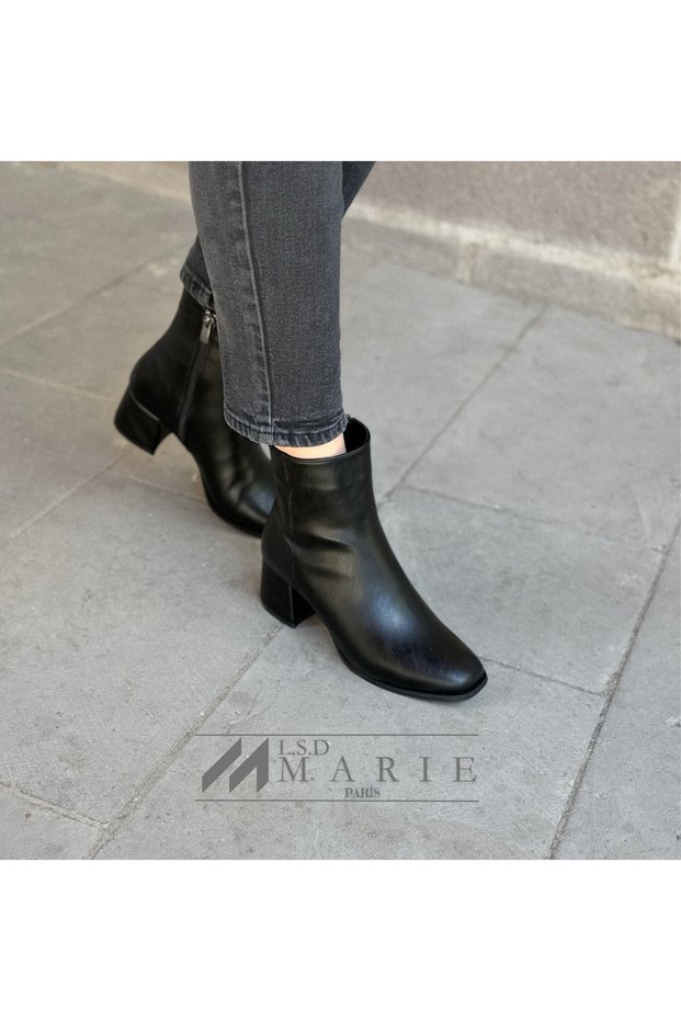 Women's Boots Heels Black Winter-Le Style De Marie-Casual, Office, Suitable Black Zippered Heeled Boots