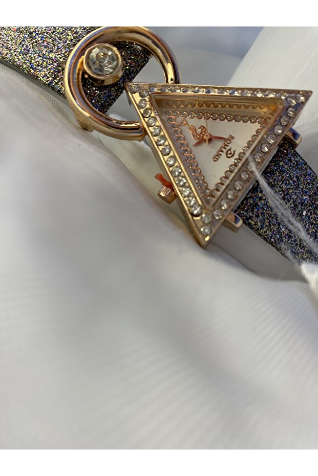 Üçgen Şık kadın kol saati - 4