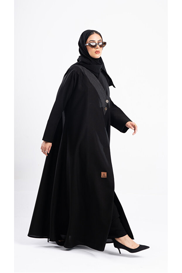 عباية حنين ناعمة وانيقة