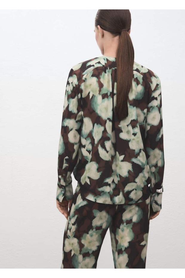 V yaka bağ detaylı bluz - 4