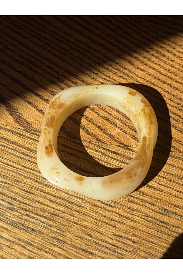 سوار العظام - 1