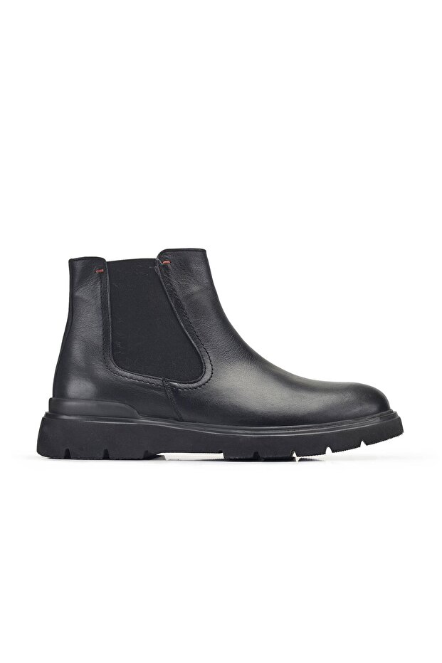 Siyah Bağcıksız Bot - 1