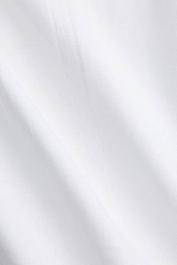 فستان من مزيج الكتان