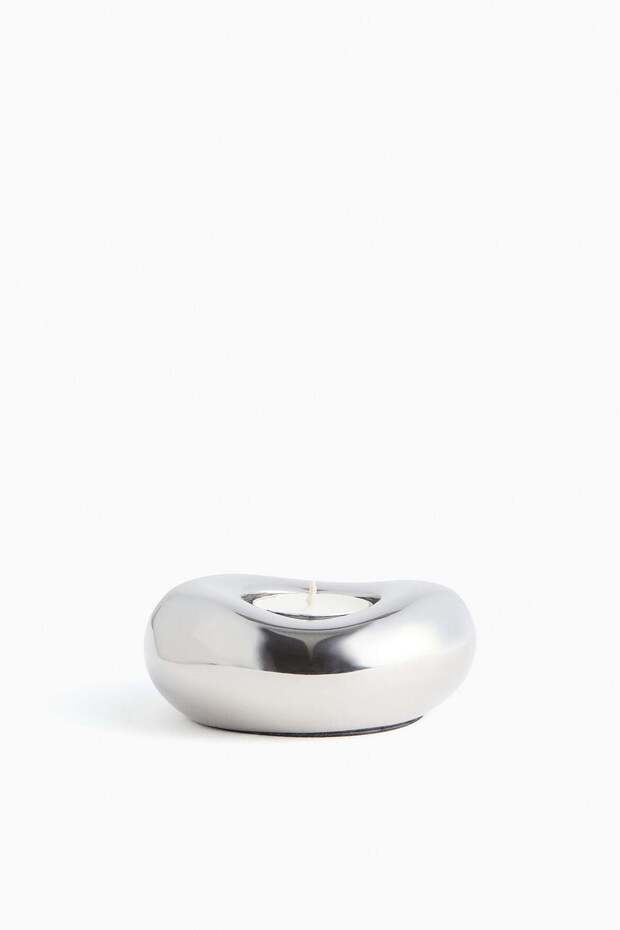 Metal tealight holder
