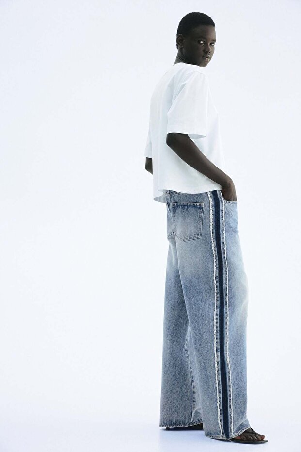 جينز ذو ألواح جانبية - 7