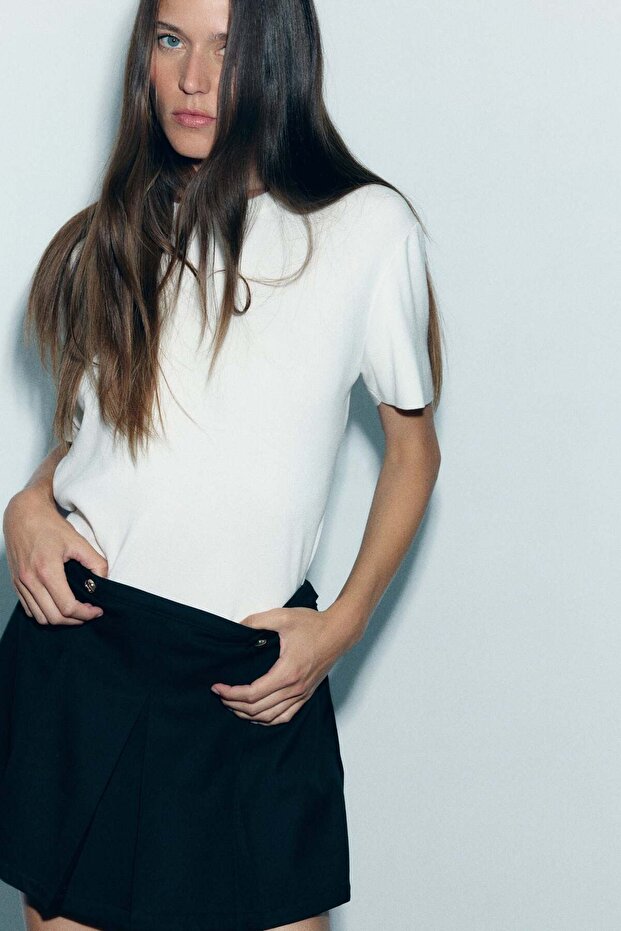 تنورة مطوية - 1