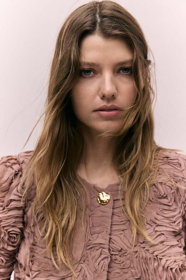 سترة مزينة بالتطريز - 2