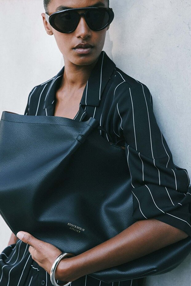 المتسوق مع الحقيبة - 3