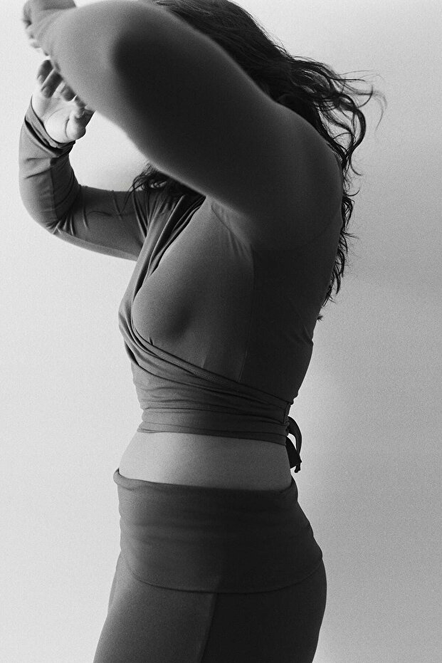 Soft-touch flared trousers - 6