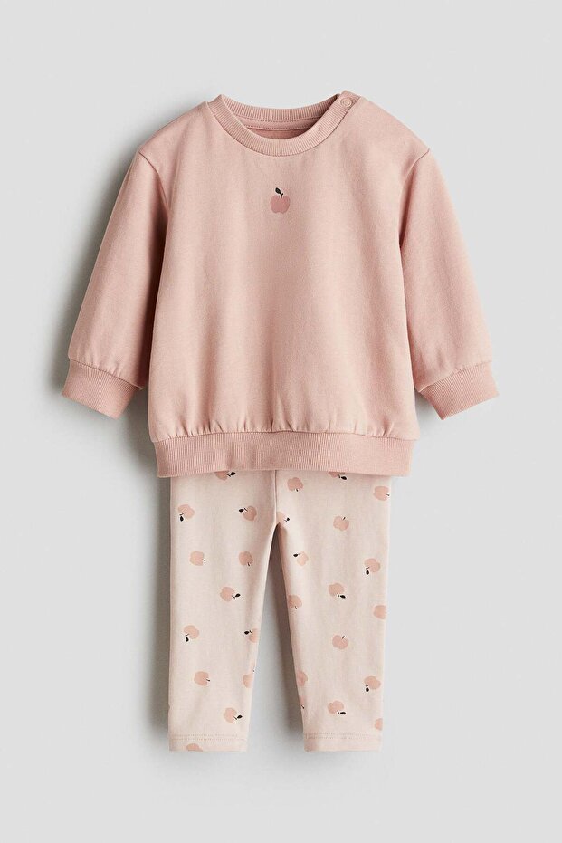 2-piece sweatshirt and leggings set