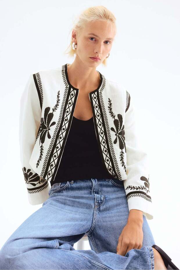 Embroidered jacket - 5