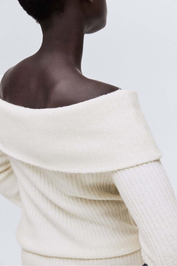 Rib-knit off-the-shoulder top