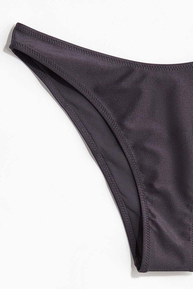 بيكيني سفلي جريء - 3