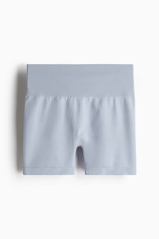 Seamless Invisible scrunch hotpants with DryMove™