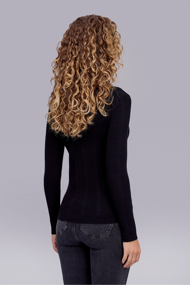 Balıkçı Yaka Siyah Triko Bluz - 3