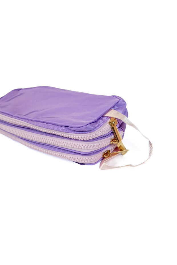 Violet de Penar, SSC494 - 4