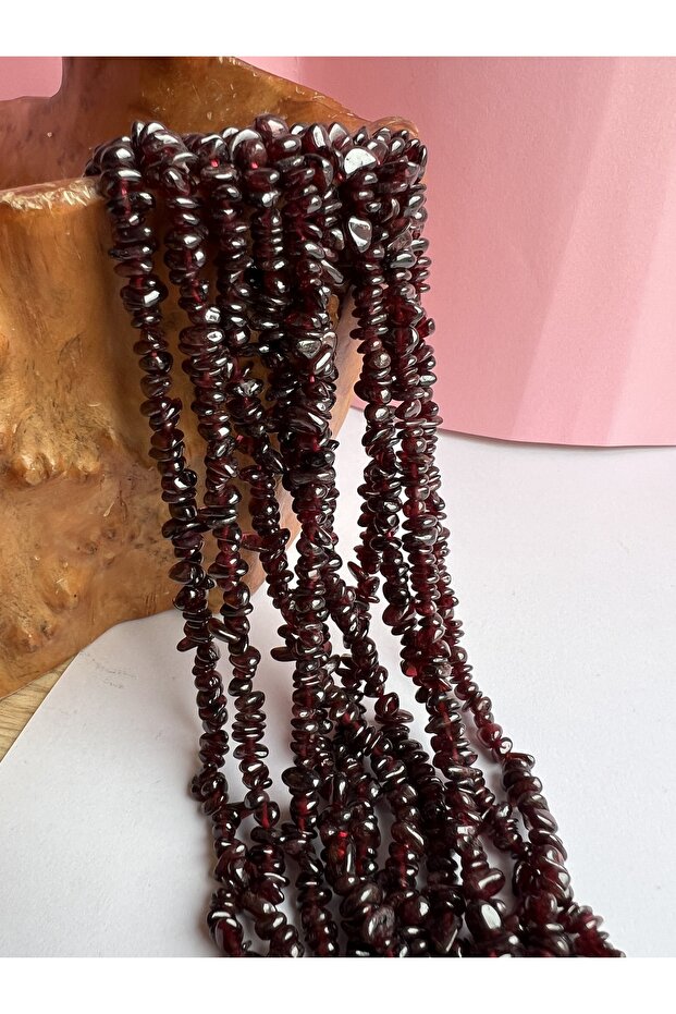 Natural Stone Garnet - Ruby Stone Crushed Stone Array - 2