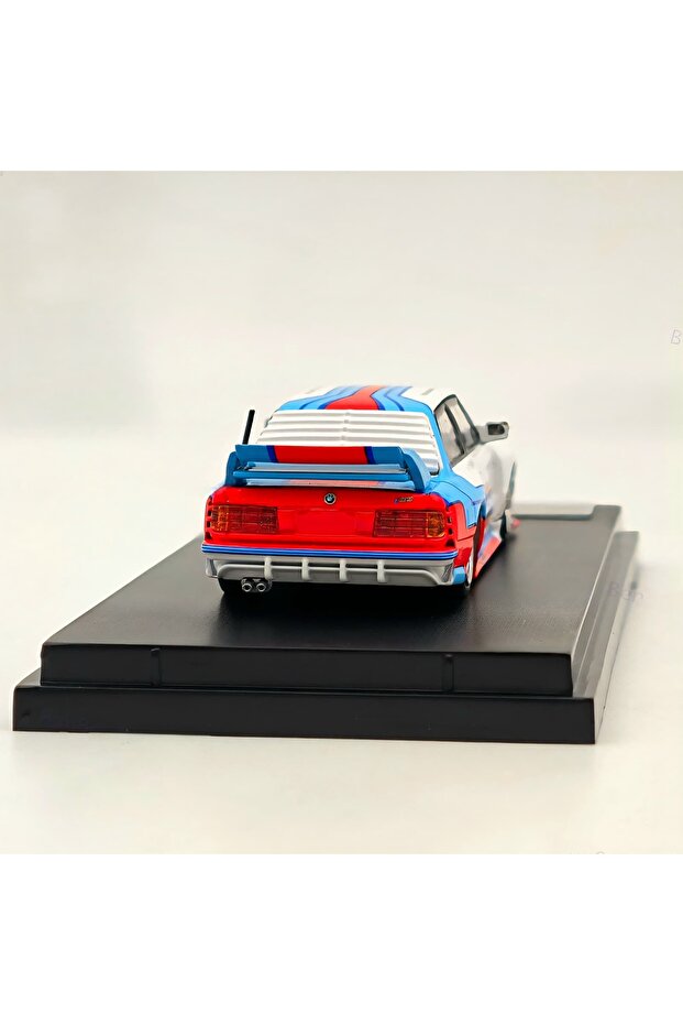 Arma de stradă E30 Martini Livery - 3