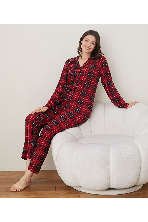 طقم بيجامة من الجلد المدبوغ بأزرار - 1