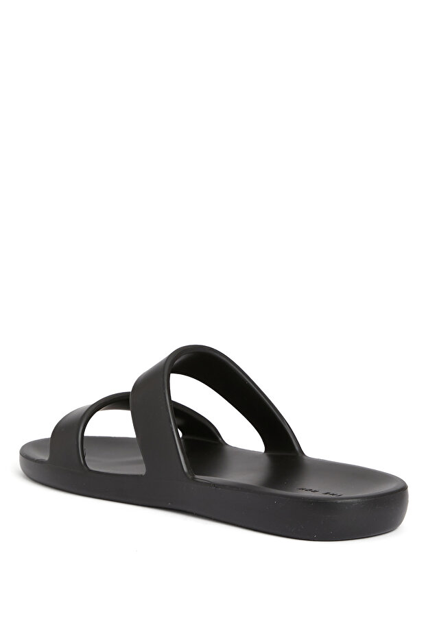 Siyah Kadın Terlik - 3