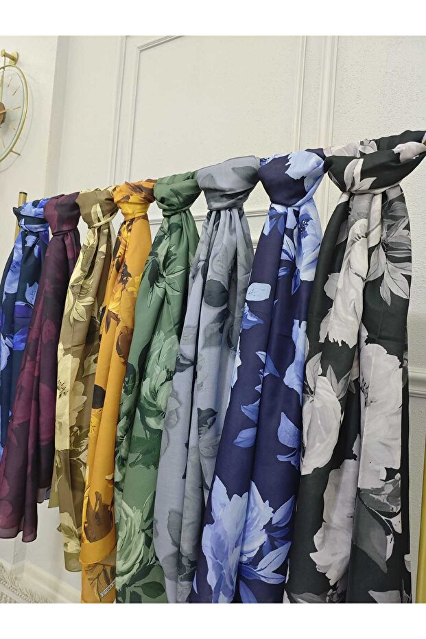 Rossa Shawl - 2