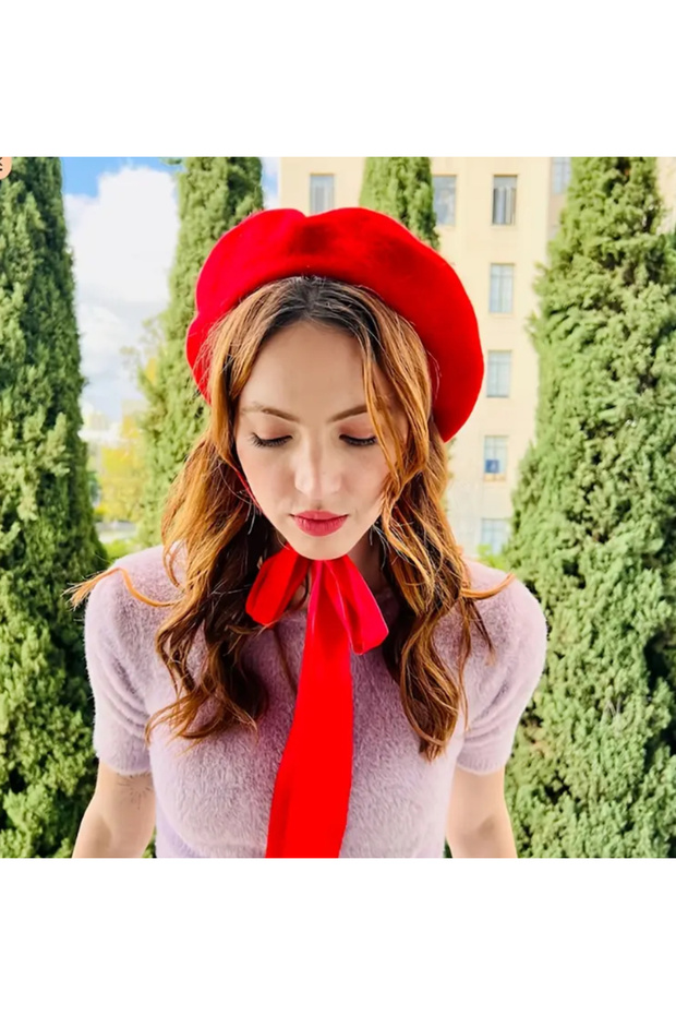 Winter Felt Designer Painter Hat with Ribbon Tie