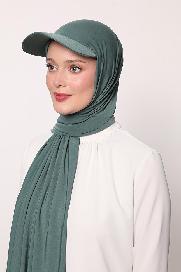 شال عملي باللون الأخضر مع قبعة - 1