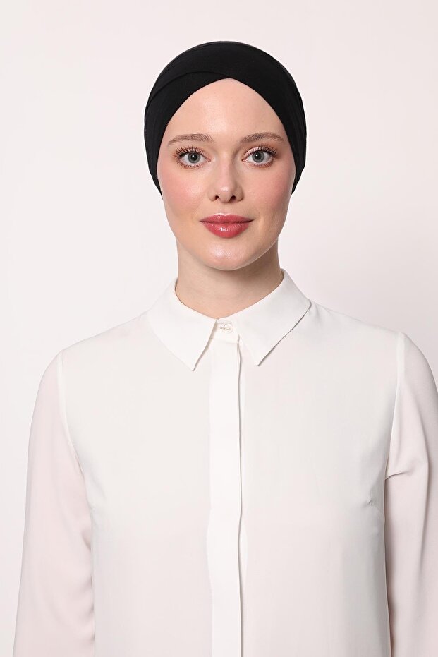 Siyah Pratik Çapraz Bone - 3