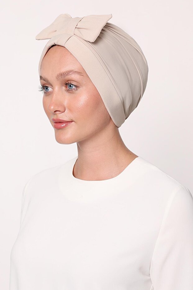 A.Bej Fiyonklu Çapraz Bone - 1