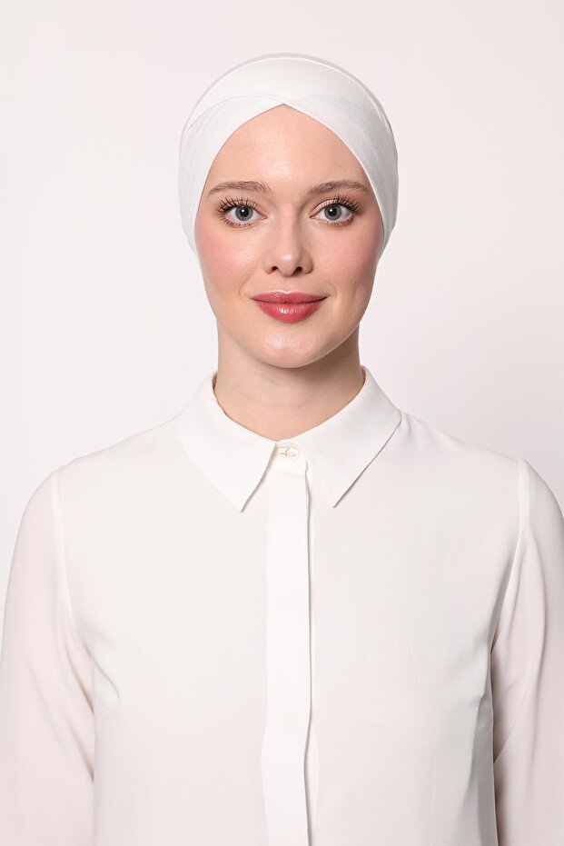 Ekru Pratik Çapraz Bone - 3