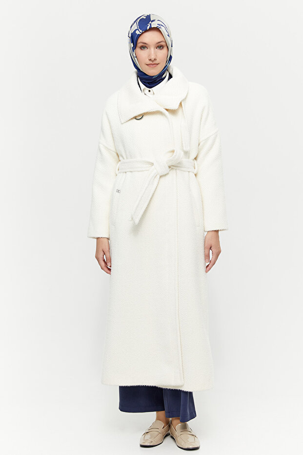 Mendil Yakalı Düğmeli Manto - 1