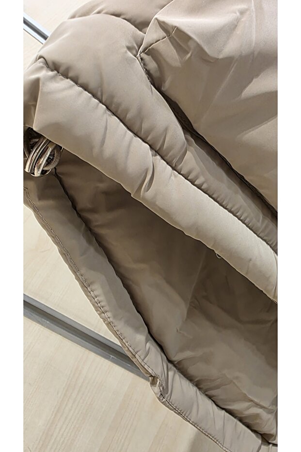 Капюшонна куртка з капюшоном - 5