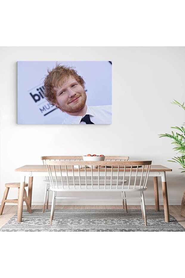 Ed Sheeran singer, code 2285 - 7