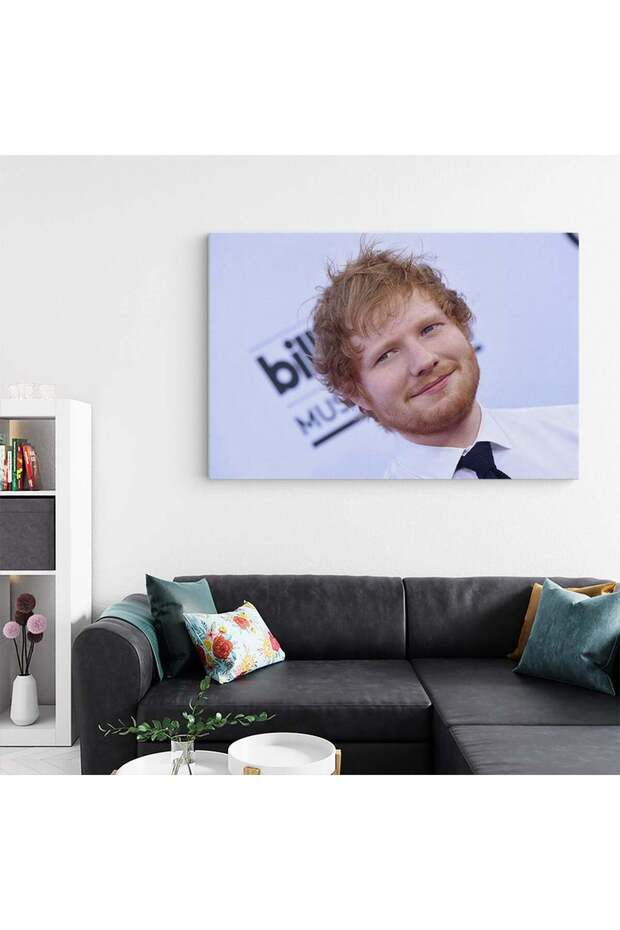 Ed Sheeran singer, code 2285 - 4