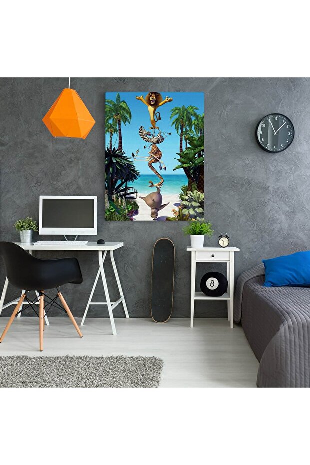 Madagascar cartoon, code 4698 - 6