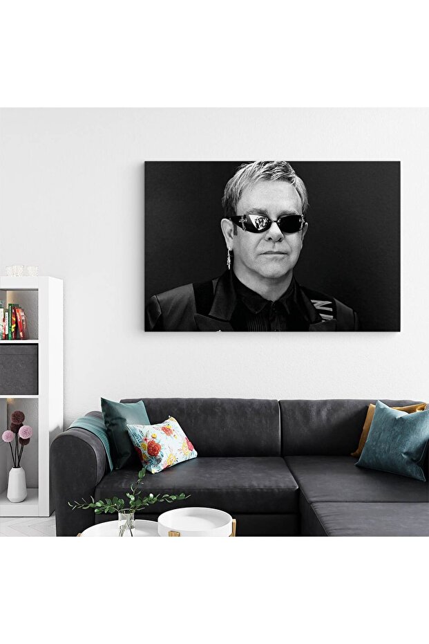 Elton John singer, code 2292 - 4