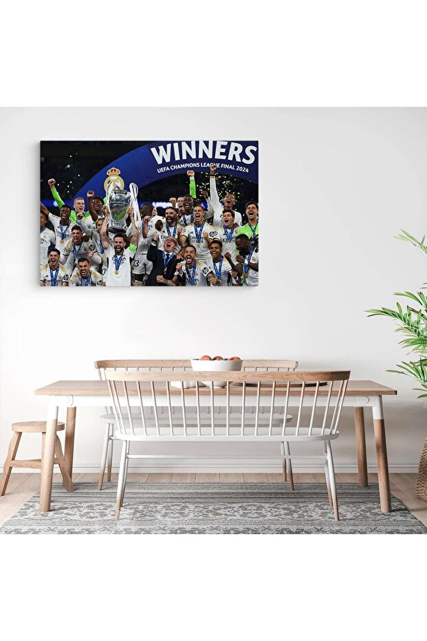 echipa Real Madrid, cod 5565 - 3