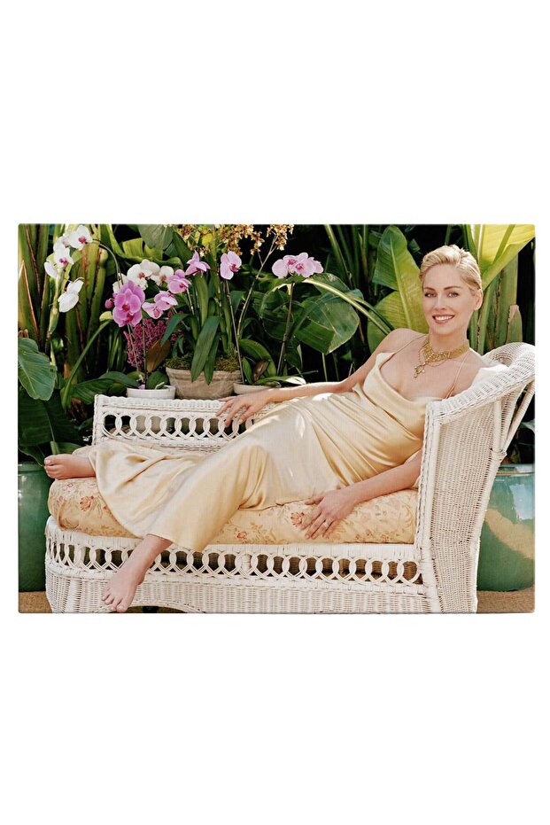 Sharon Stone actress, code 2422 - 2